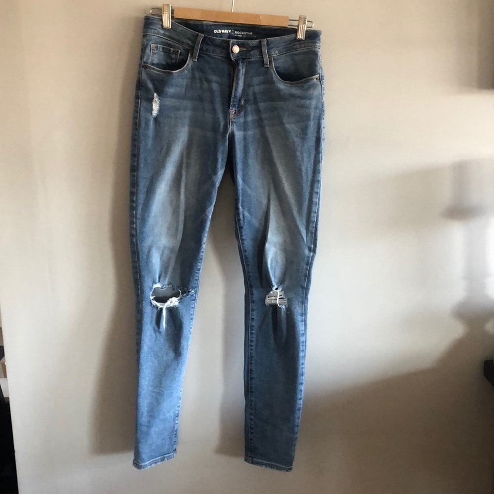 Old Navy rockstar mid rise ripped jeans